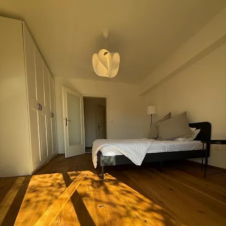 Cozy With Garden In Free Parking Daire *