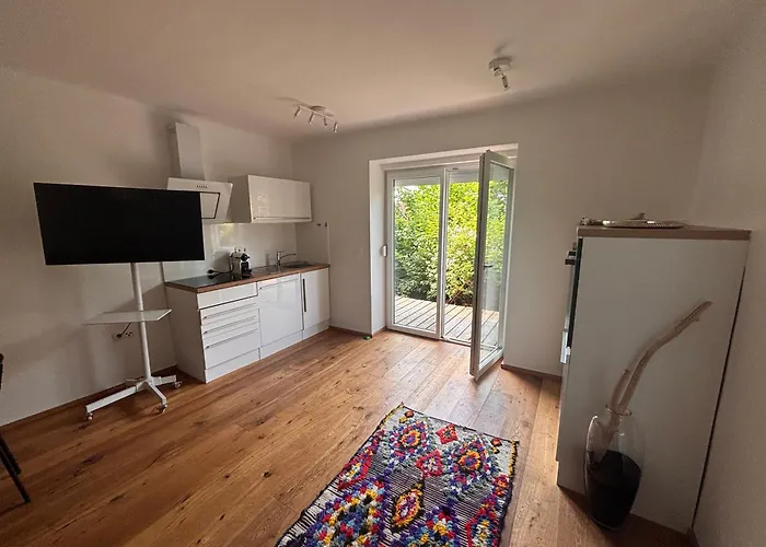 Daire Cozy With Garden In Free Parking *